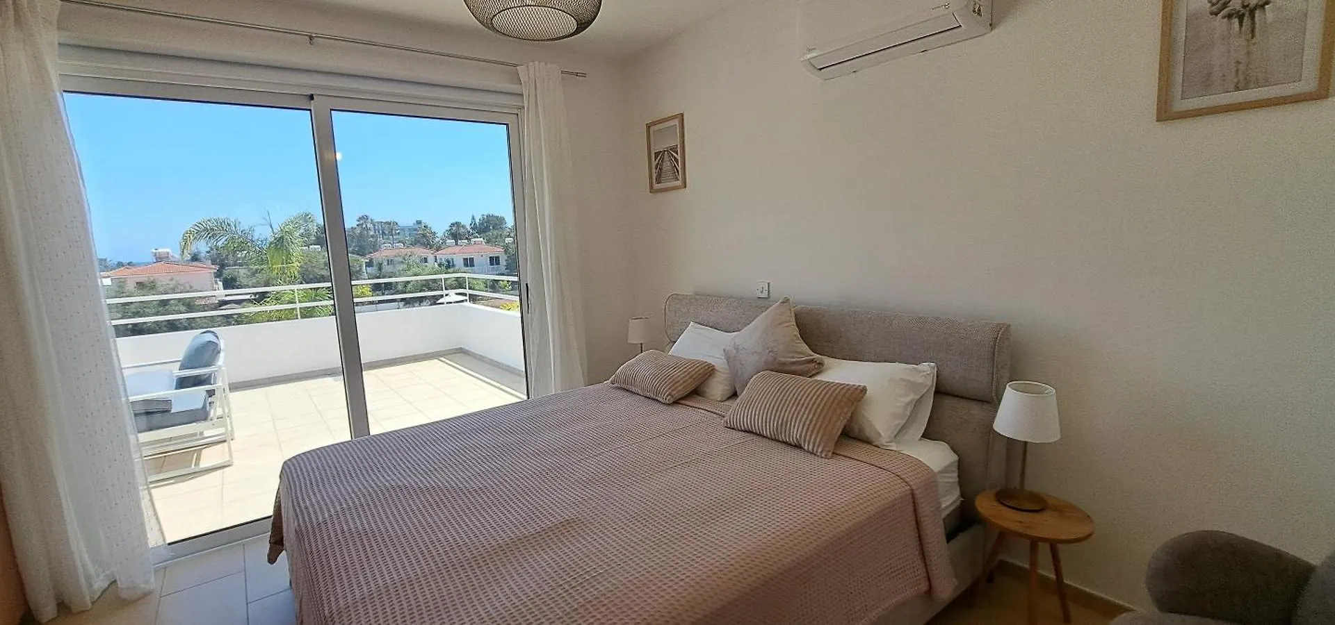 Nissi 3 Pool View 2 Bedroom Apartment With Large Veranda 圣纳帕