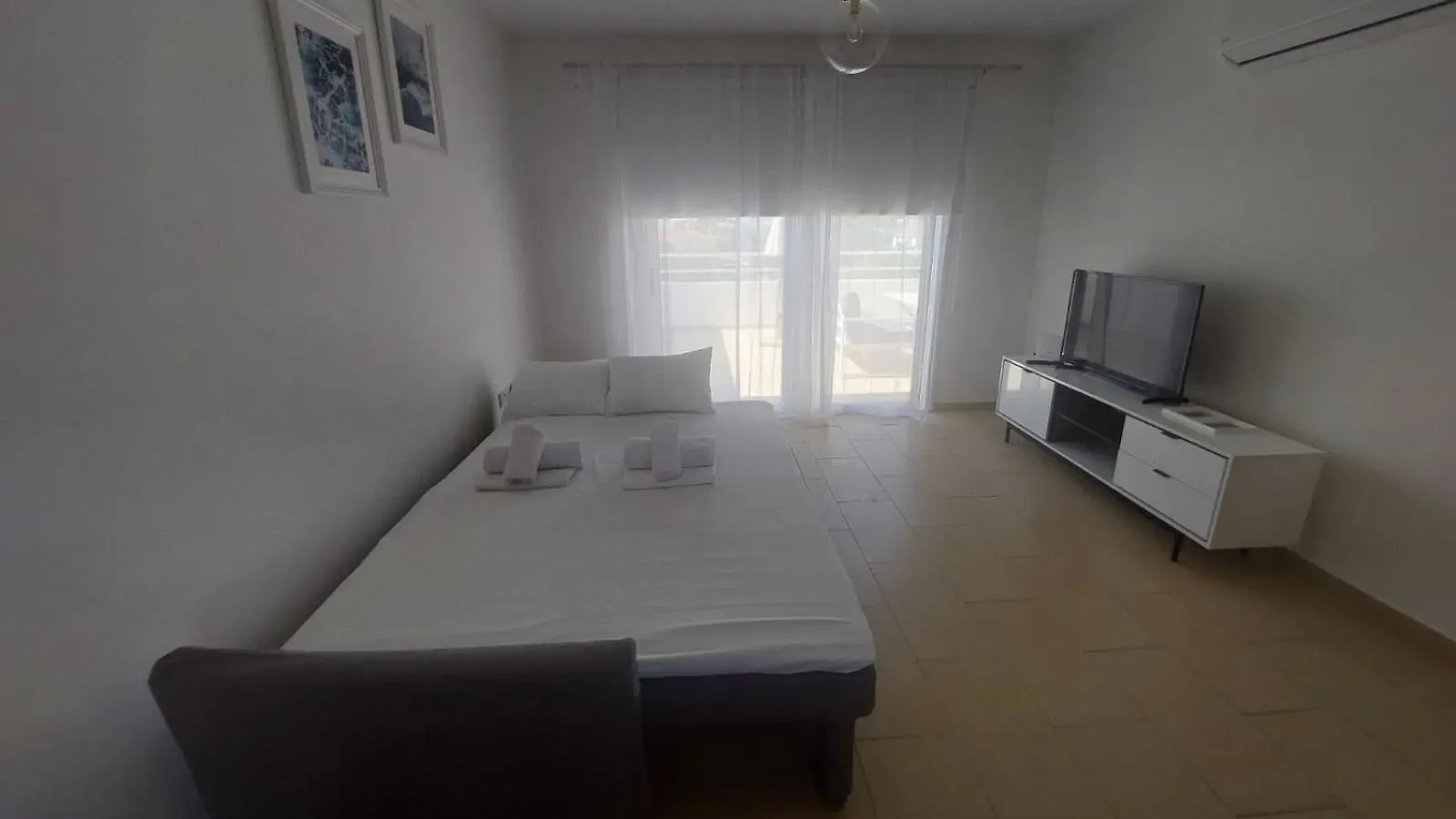 Nissi 3 Pool View 2 Bedroom Apartment With Large Veranda 圣纳帕